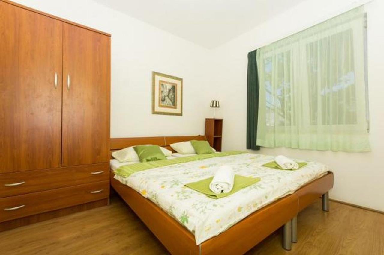 Apartment In Okrug Gornji With Terrace, Air Conditioning, Wifi, Washing Machine 5167-1 Trogir Buitenkant foto